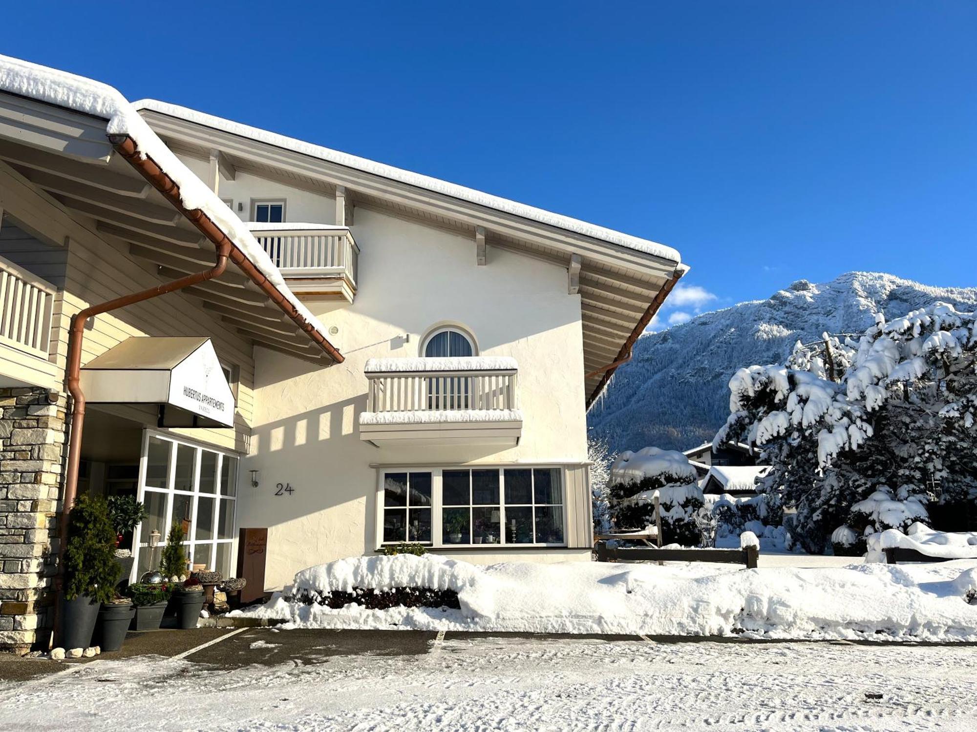 Hubertus Appartements Инцел Екстериор снимка