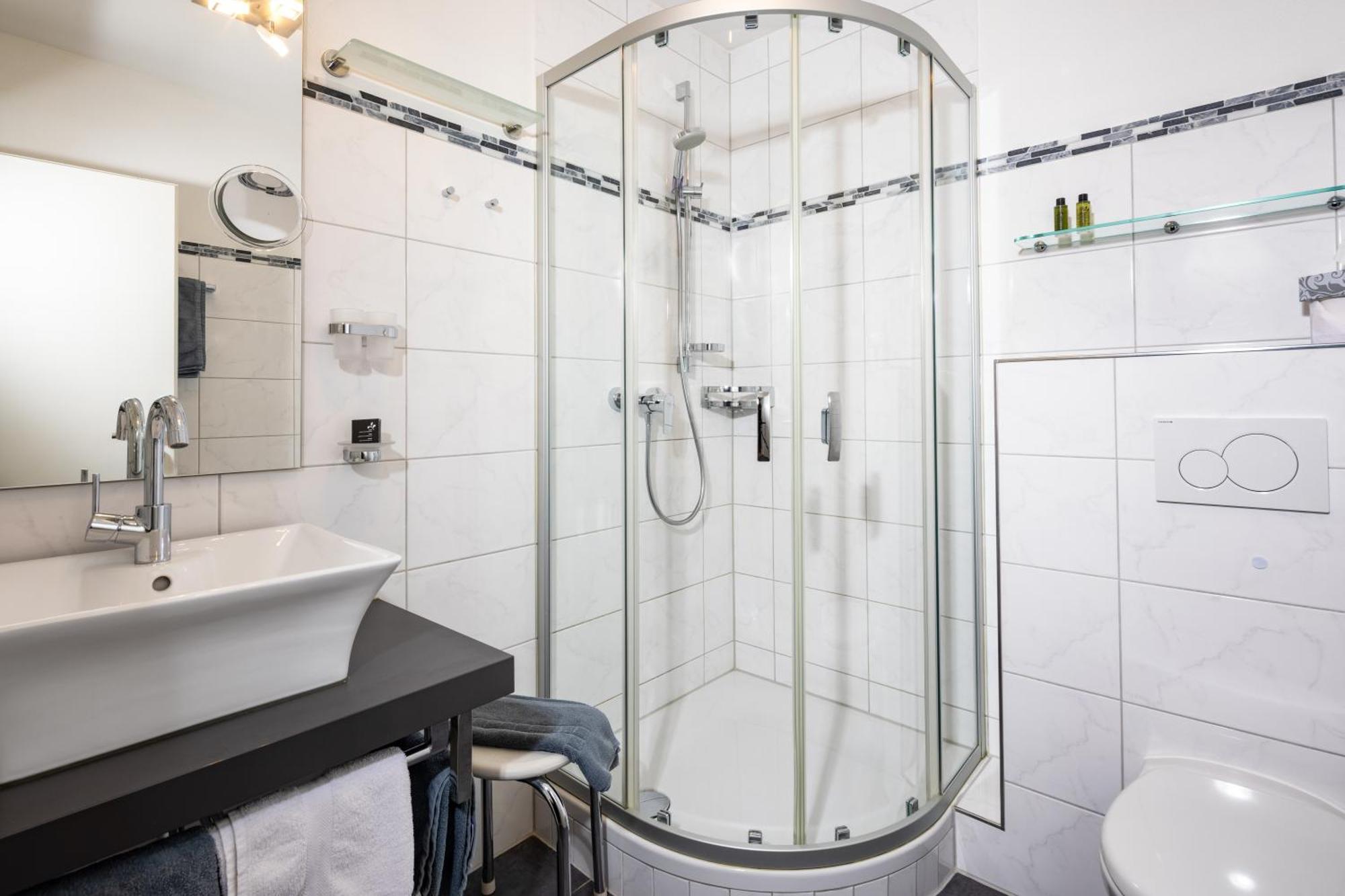 Hubertus Appartements Инцел Екстериор снимка