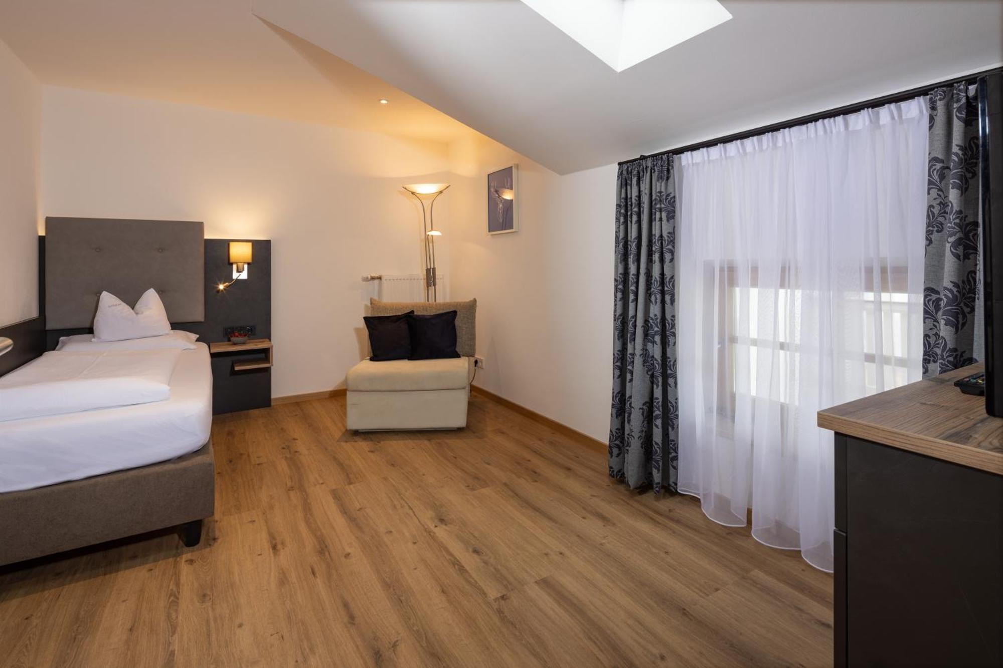 Hubertus Appartements Инцел Екстериор снимка